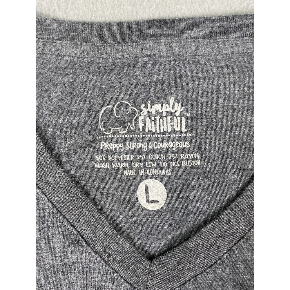 Simply Faithful "Peace Love Happiness" Watermelon Peace Symbol V Neck T Shirt L - Picture 7 of 8